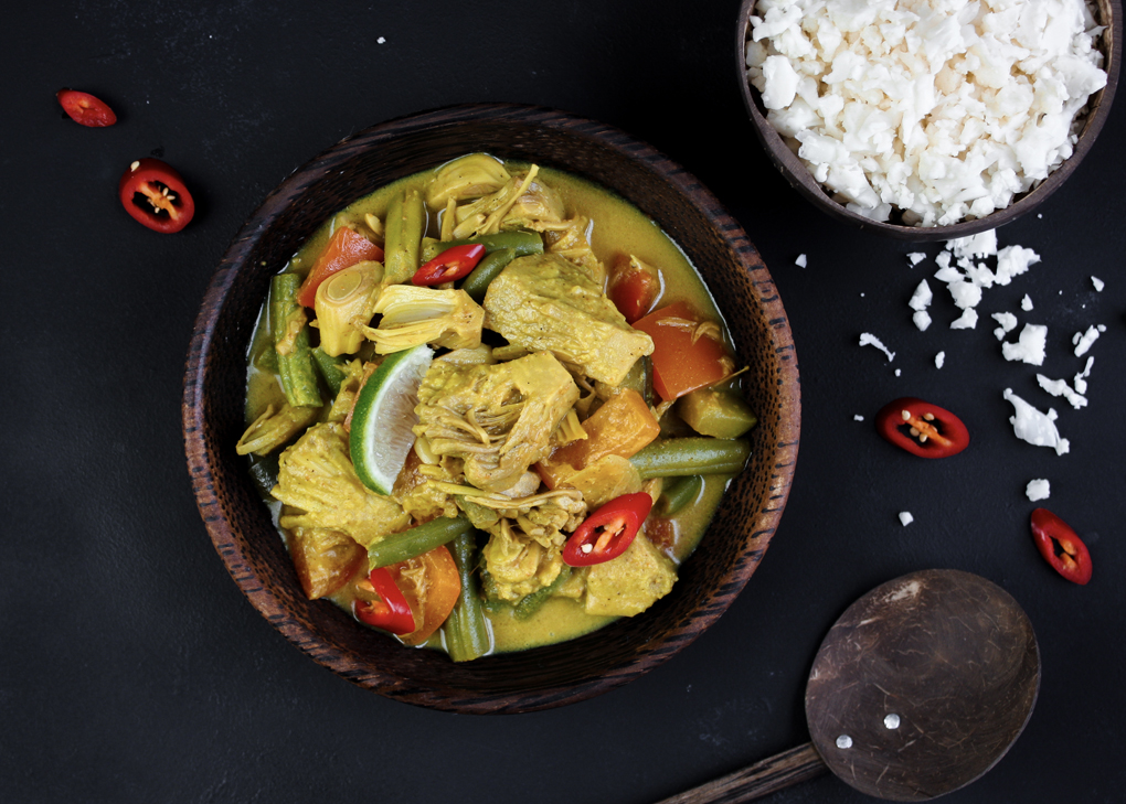 Curry de Jackfruit con arroz de coliflor